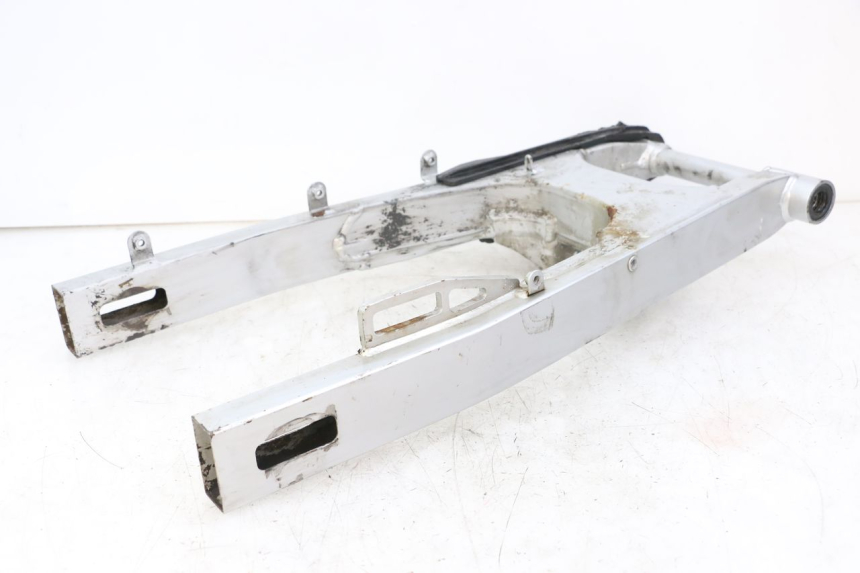 photo de wahacz tylnego zawieszenia HONDA CBR F 1000 (1993 - 1996) - Inny kąt widzenia