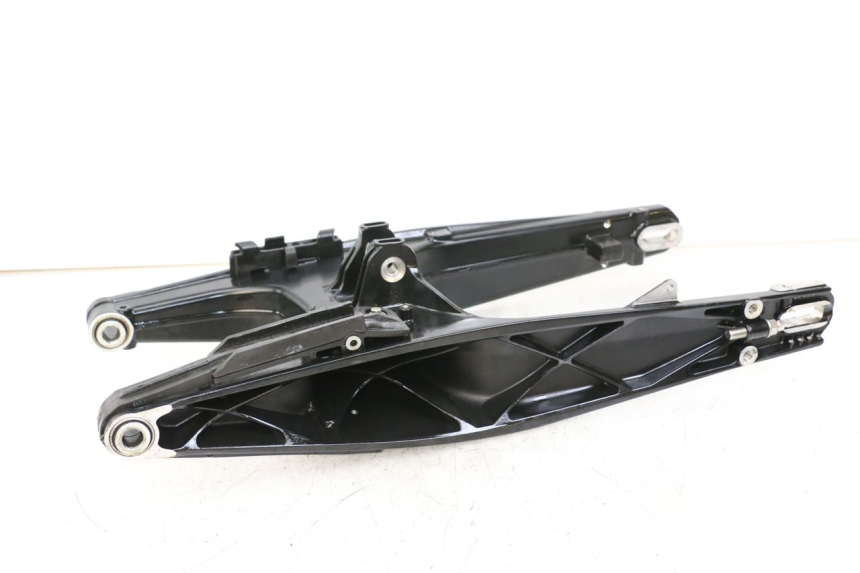 photo de wahacz tylnego zawieszenia HUSQVARNA SVARTPILEN 401 (2018 - 2023) - Widok produktu