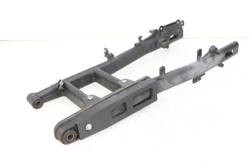 photo de wahacz tylni KEEWAY K-LIGHT KLIGHT 125 (2018 - 2025) - Inny kąt widzenia