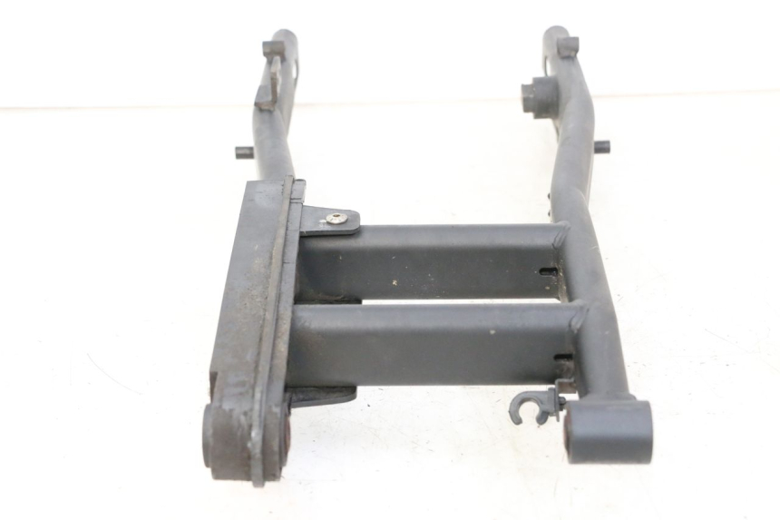 photo de wahacz tylni KEEWAY K-LIGHT KLIGHT 125 (2018 - 2025) - Oznaczenia i referencje