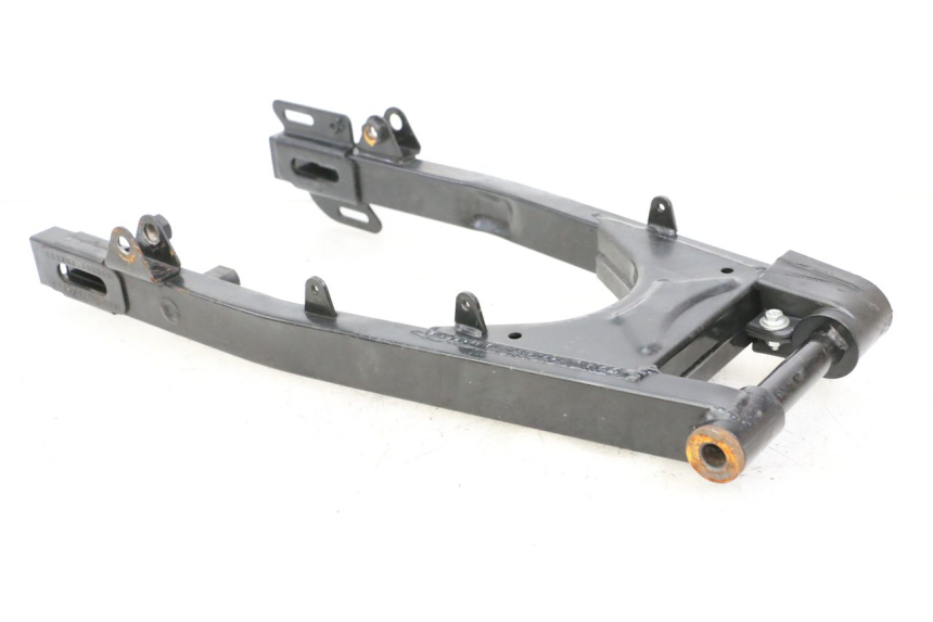 photo de wahacz tylni KIDEN KD125-G 125 (2018 - 2022) - Widok główny