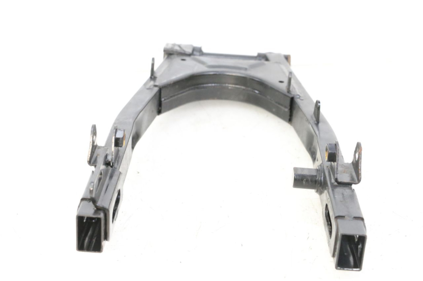 photo de wahacz tylni KIDEN KD125-G 125 (2018 - 2022) - Punkty mocowania