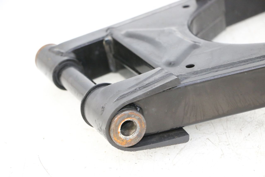 photo de wahacz tylni KIDEN KD125-G 125 (2018 - 2022) - Oznaczenia i referencje