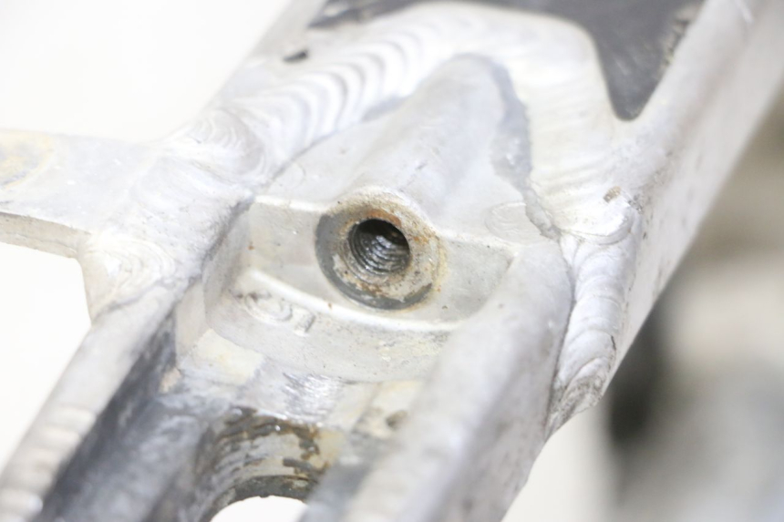 photo de wahacz tylnego zawieszenia KAWASAKI KX 85 (2014 - 2021) - Zbliżenie techniczne