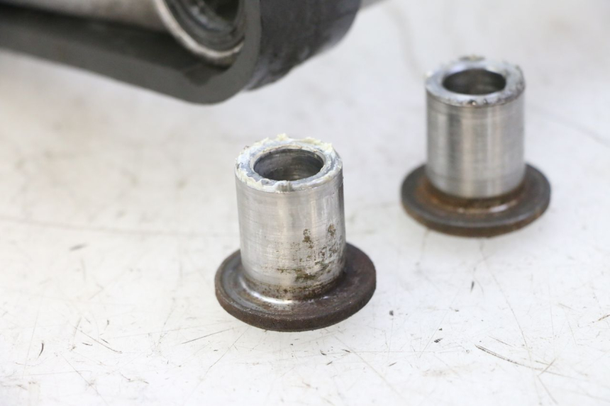 photo de Wahacz tylnego zawieszenia RIEJU MRT 50 (2018 - 2021) - Inny kąt widzenia