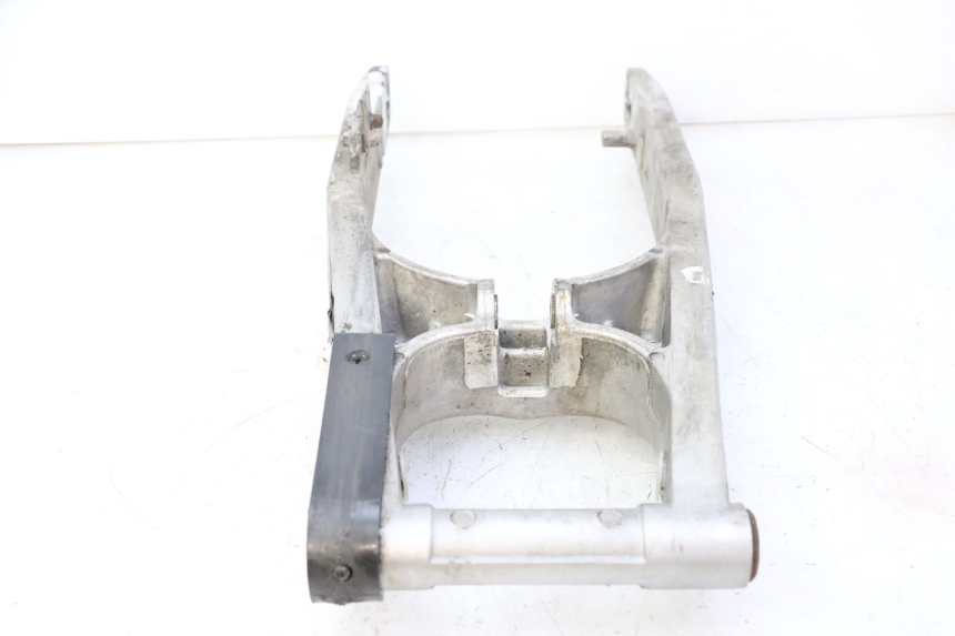 photo de Wahacz tylnego zawieszenia RIEJU MRT 50 (2018 - 2021) - Widok ogólny