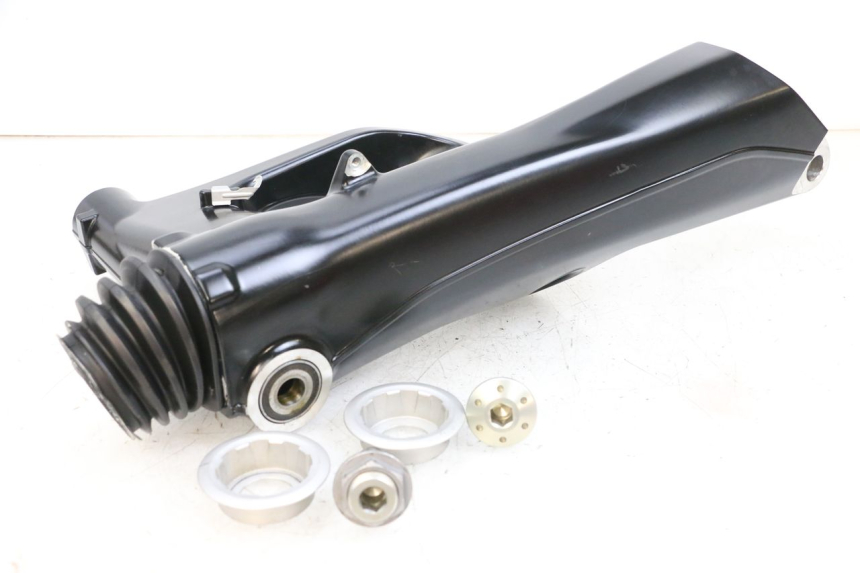 photo de Wahacz tylnego zawieszenia BMW R GS 1250 (2021 - 2024) - Zoom stanu zużycia