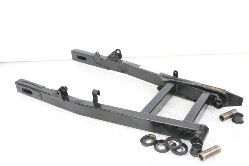 photo de wahacz tylni REGAL RAPTOR RAXTER 2 125 (2007 - 2015) - Widok główny