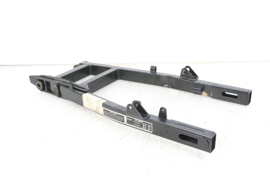 photo de wahacz tylni REGAL RAPTOR RAXTER 2 125 (2007 - 2015) - Zbliżenie techniczne