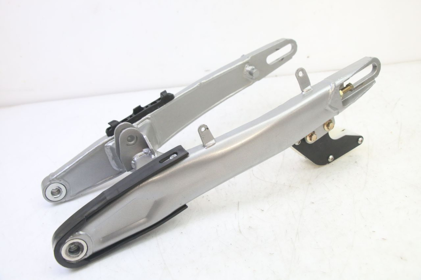 photo de wahacz APOLLO RFZ 125 - Inny kąt widzenia