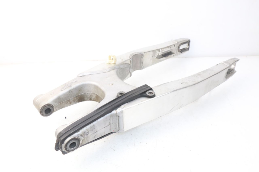 photo de wahacz tylnego zawieszenia SUZUKI RMZ RM-Z 450 (2008 - 2011) - Inny kąt widzenia