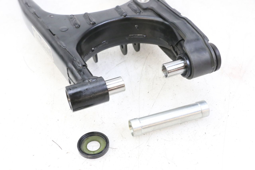 photo de wahacz ROYAL ENFIELD SCRAM 411 (2022 - 2024) - Inny kąt widzenia