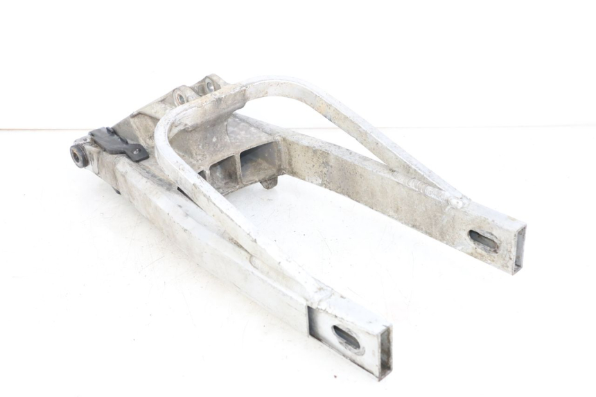 photo de wahacz tylnego zawieszenia APRILIA RS 50 (2006 - 2010) - Zbliżenie komponentów