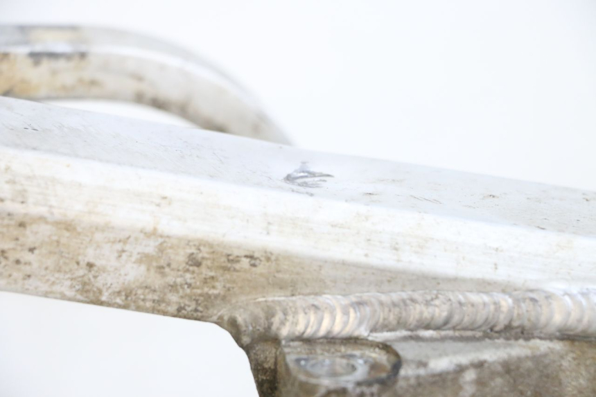 photo de wahacz tylnego zawieszenia APRILIA RS 50 (2006 - 2010) - Zoom stanu zużycia