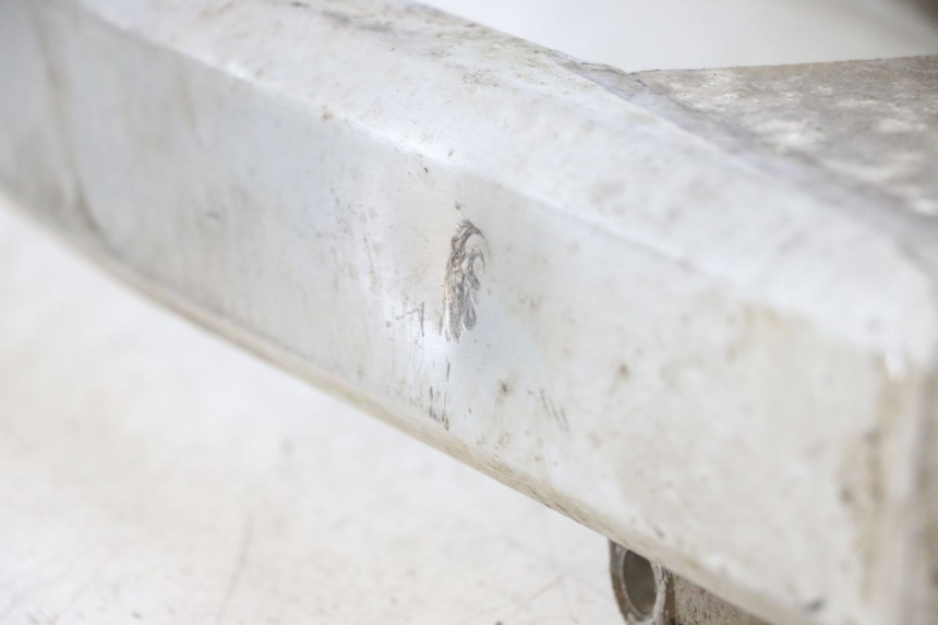 photo de wahacz tylnego zawieszenia APRILIA RS 50 (2006 - 2010) - Zbliżenie techniczne