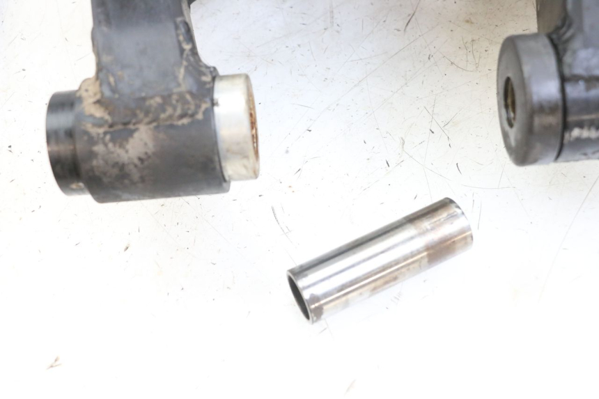 photo de wahacz tylni TRIUMPH SPEED TRIPLE T301 900 (1994 - 1996) - Inny kąt widzenia