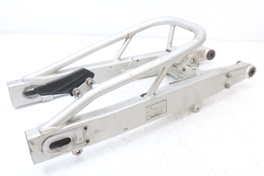 photo de wahacz tylnego zawieszenia CAGIVA SUPER CITY 125 (1992 - 1997) - Zbliżenie techniczne