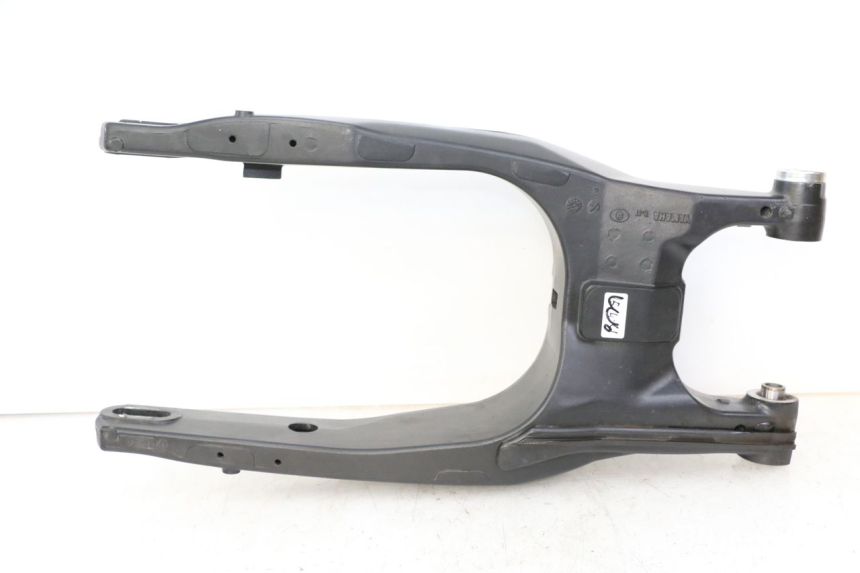 photo de wahacz tylnego zawieszenia YAMAHA TRACER 7 700 (2020 - 2024) - Inny kąt widzenia