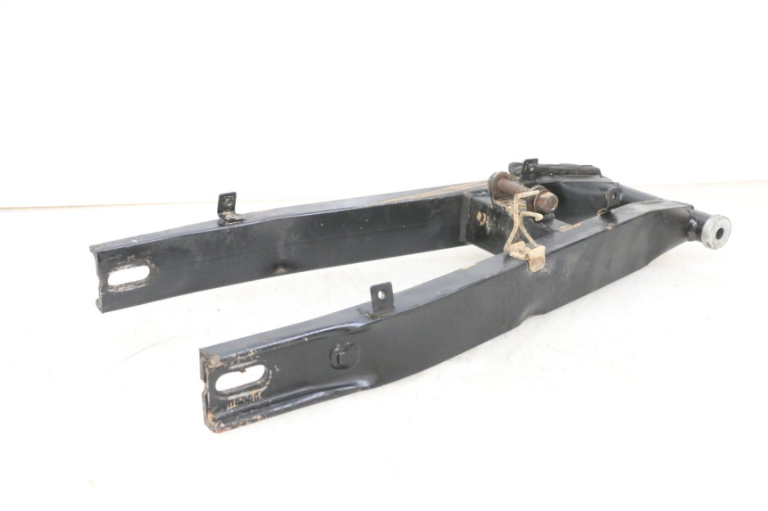 photo de Wahacz tylnego zawieszenia YAMAHA TZR 50 (2008 - 2016) - Szczegóły charakterystyczne