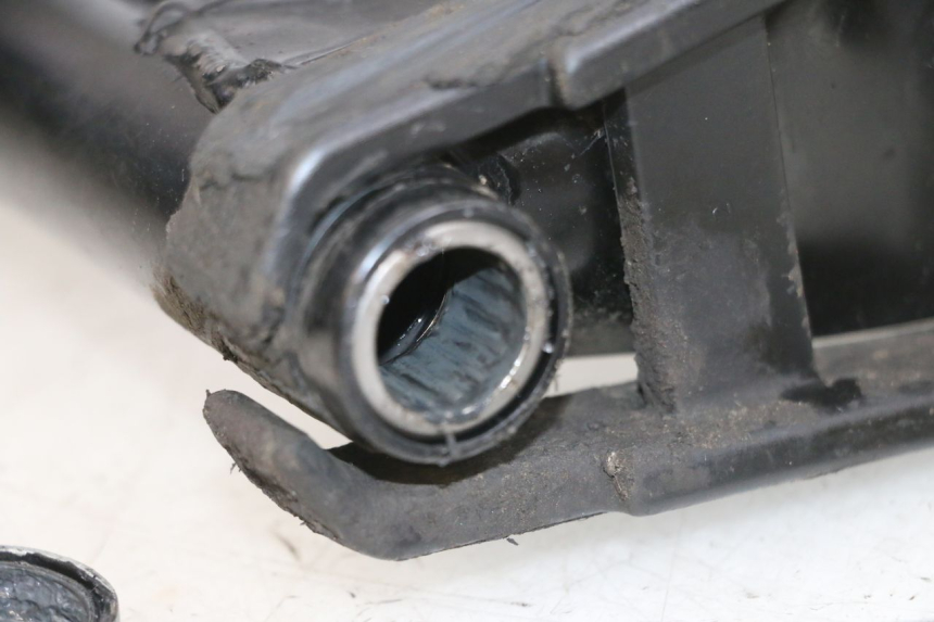 photo de Wahacz tylnego zawieszenia YAMAHA TZR 50 (2008 - 2016) - Inny kąt widzenia