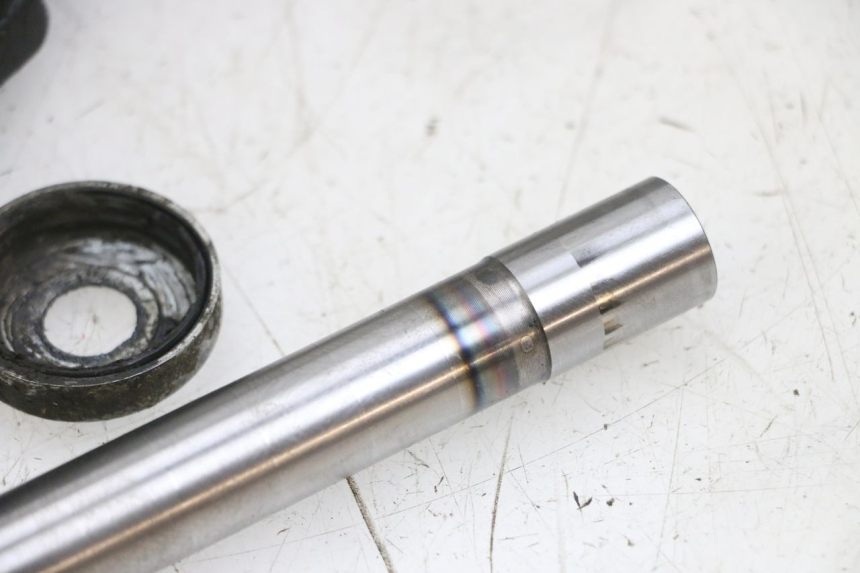 photo de Wahacz tylnego zawieszenia YAMAHA TZR 50 (2008 - 2016) - Widok ogólny