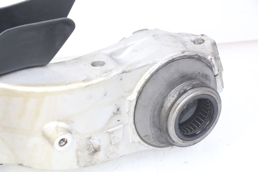 photo de wahacz tylnego zawieszenia HONDA VFR FI RC46 800 (1998 - 2001) - Część sprawdzona