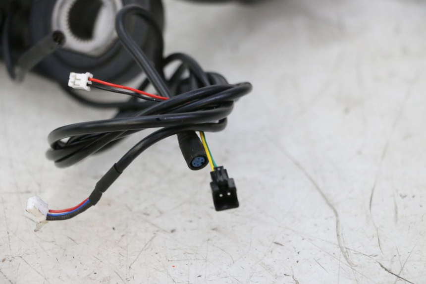 photo de wahacz tylnego zawieszenia DUALTRON VICTOR LIMITED 1 - Zoom stanu zużycia