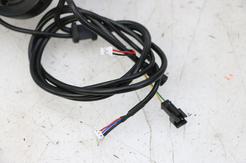 photo de wahacz tylnego zawieszenia DUALTRON VICTOR LIMITED 1 - Inny kąt widzenia