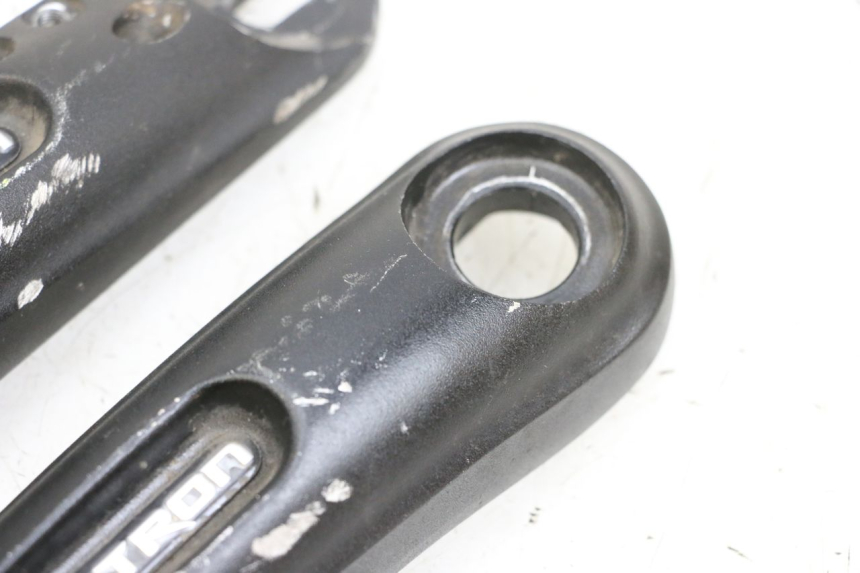 photo de wahacz tylnego zawieszenia DUALTRON VICTOR LIMITED 1 - Zbliżenie techniczne