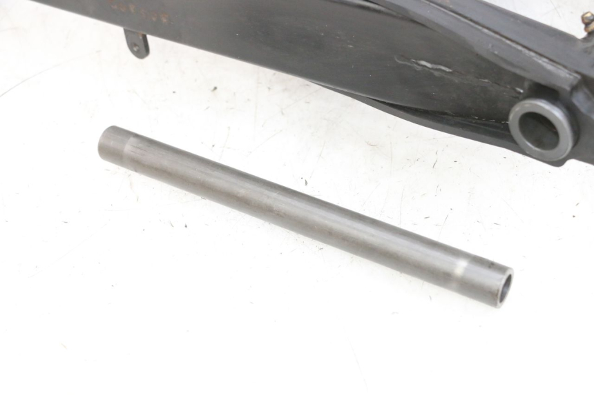 photo de wahacz tylnego zawieszenia DAELIM VJ ROADWIN FI 125 (2008 - 2017) - Zoom stanu zużycia