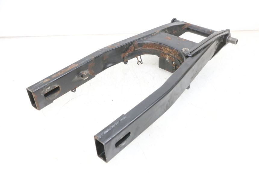 photo de wahacz tylnego zawieszenia DAELIM VJ ROADWIN FI 125 (2008 - 2017) - Zbliżenie techniczne