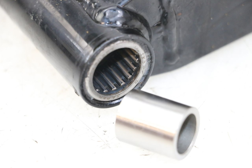 photo de wahacz tylni SUZUKI VL INTRUDER 125 (2004 - 2007) - Szczegół części