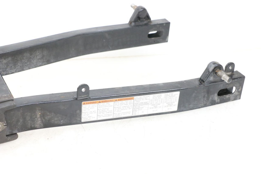 photo de wahacz tylni SUZUKI VL INTRUDER 125 (2004 - 2007) - Stan powierzchni