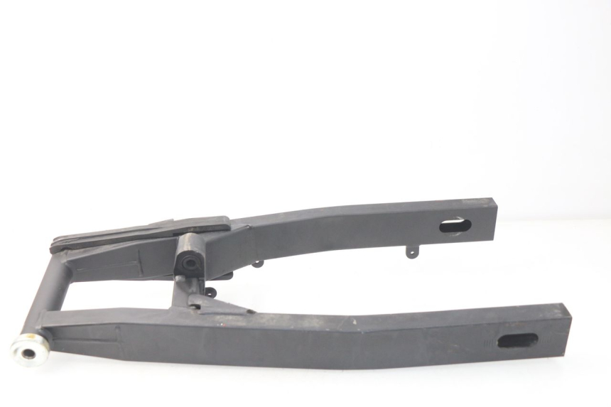 photo de wahacz tylnego zawieszenia YAMAHA WR R 125 (2009 - 2017) - Zbliżenie techniczne