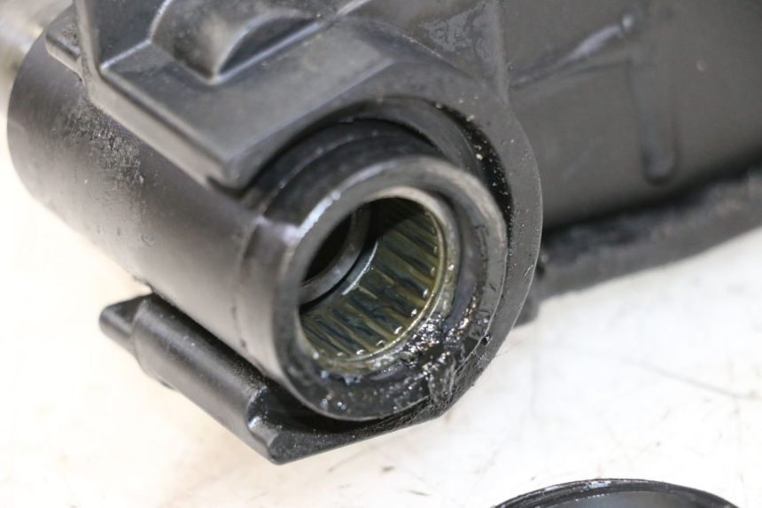 photo de Wahacz tylnego zawieszenia YAMAHA XJ6 ABS 600 (2008 - 2016) - Zoom stanu zużycia