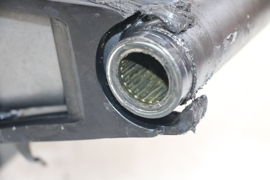 photo de wahacz tylnego zawieszenia YAMAHA XJS DIVERSION 600 (1997 - 1999) - Inny kąt widzenia