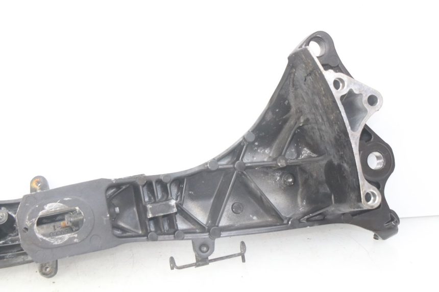 photo de wahacz tylnego zawieszenia YAMAHA XP T-MAX TMAX ABS 530 (2012 - 2015) - Punkty mocowania