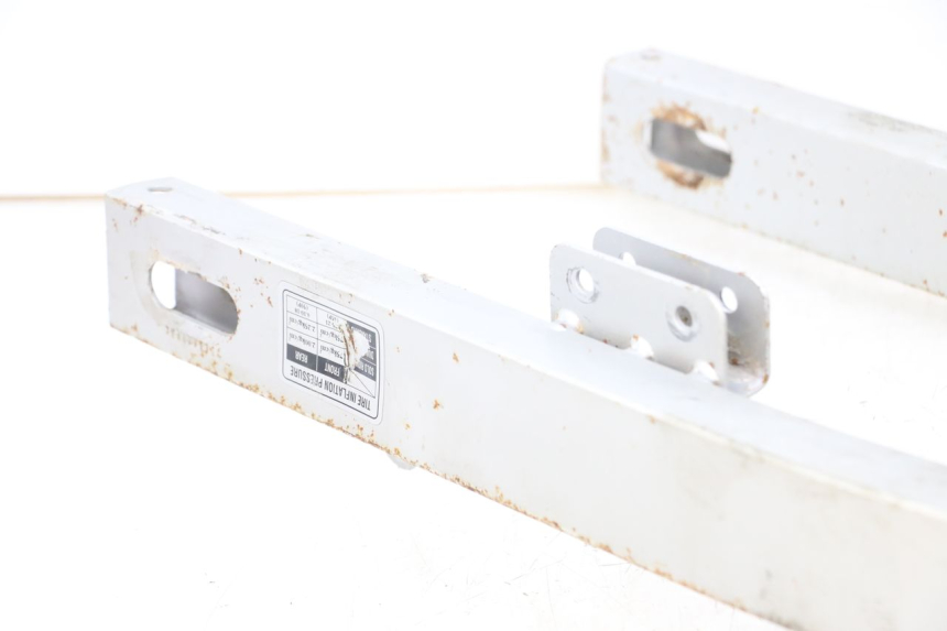 photo de wahacz tylni HYOSUNG XRX 125 (2000 - 2008) - Struktura - zbliżenie