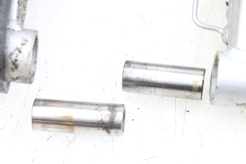 photo de wahacz tylni HYOSUNG XRX 125 (2000 - 2008) - Oznaczenia i referencje