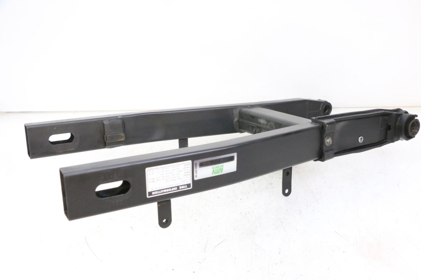 photo de Wahacz tylnego zawieszenia YAMAHA XJ6 600 (2008 - 2016) - Szczegół części