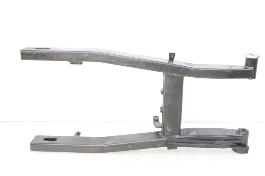 photo de Wahacz tylnego zawieszenia YAMAHA XJ6 ABS 600 (2008 - 2016) - Inny kąt widzenia