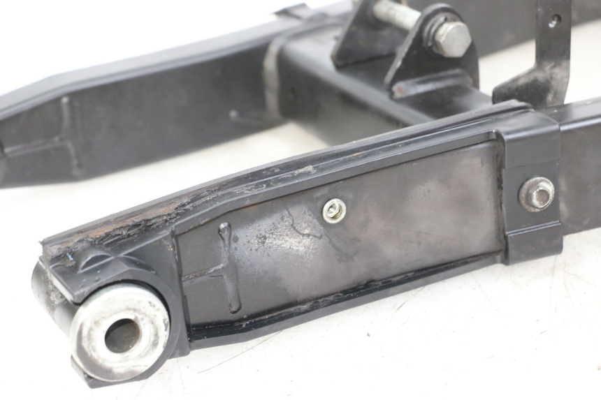 photo de Wahacz tylnego zawieszenia YAMAHA XJ6 ABS 600 (2008 - 2016) - Oznaczenia i referencje