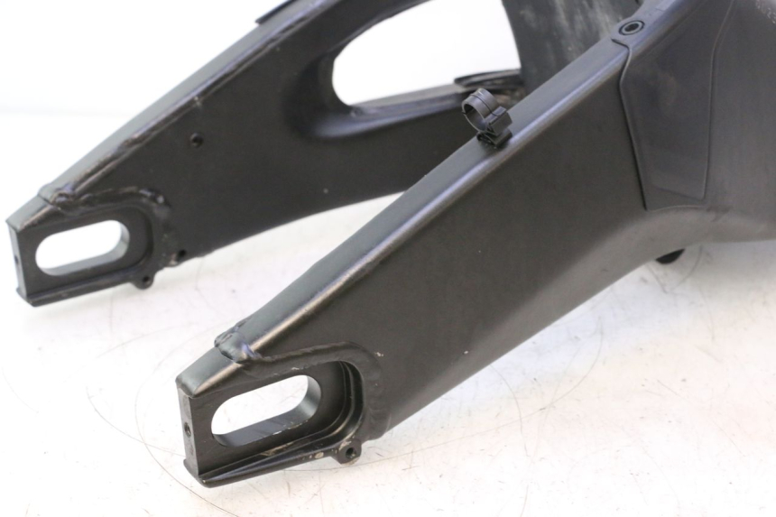 photo de WAHACZ YAMAHA YZF R6 600 (2008 - 2009) - Część sprawdzona