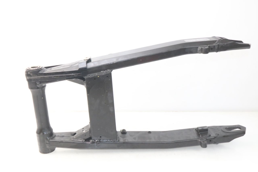 photo de wahacz tylnego zawieszenia KAWASAKI Z Z900 900 (2017 - 2019) - Zoom stanu zużycia