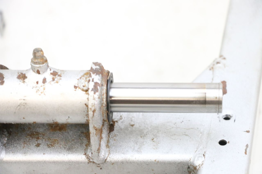 photo de wahacz tylni KAWASAKI ZR 7 750 (1999 - 2004) - Widok ogólny