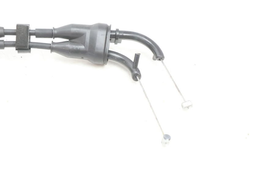 photo de LINKA GAZU YAMAHA FZ8 800 (2010 - 2016) - Inny kąt widzenia