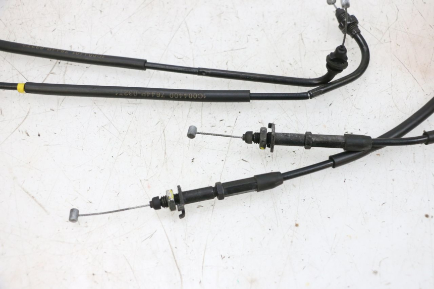 photo de LINKA GAZU PIAGGIO MP3 HPE 300 (2019 - 2026) - Część sprawdzona