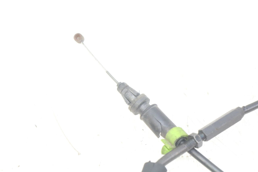 photo de LINKA GAZU PEUGEOT SATELIS 125 (2006 - 2009) - Zoom stanu zużycia