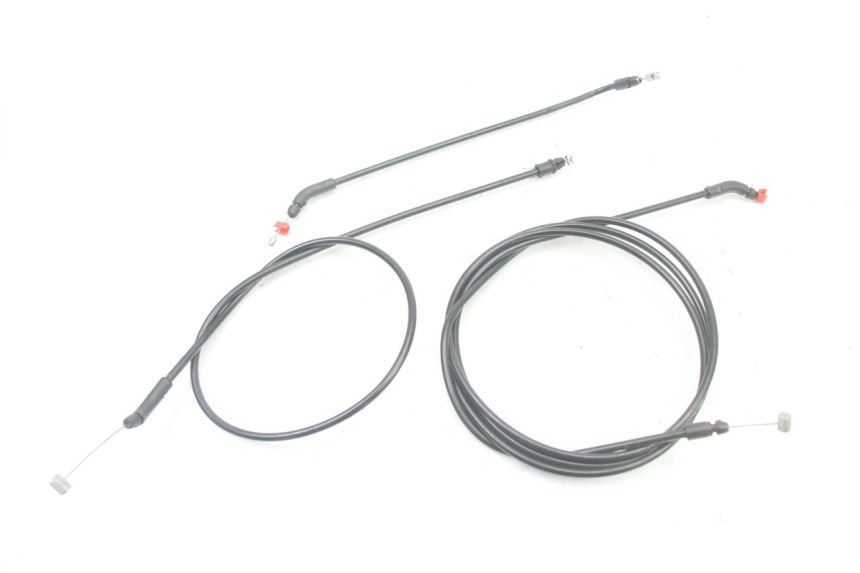 photo de LINKA OTWIERANIA SIEDZENIA PIAGGIO MP3 500 (2014 - 2017) - Szczegół części