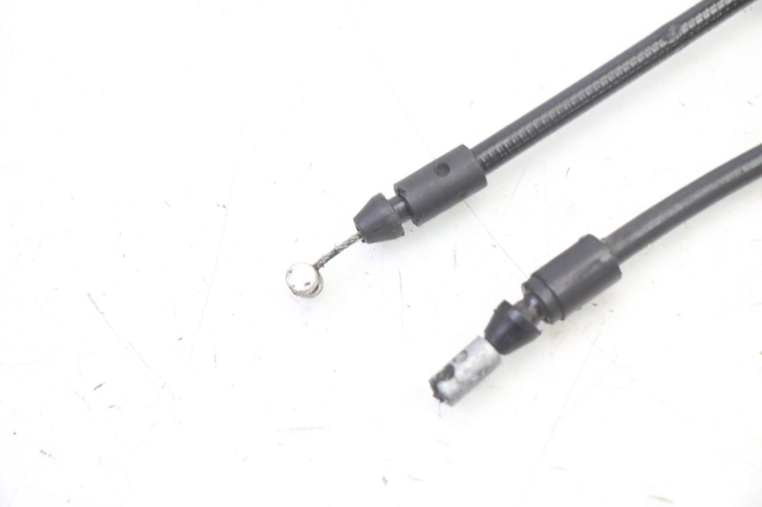 photo de LINKA OTWIERANIA SIEDZENIA PIAGGIO MP3 500 (2014 - 2017) - Punkty mocowania